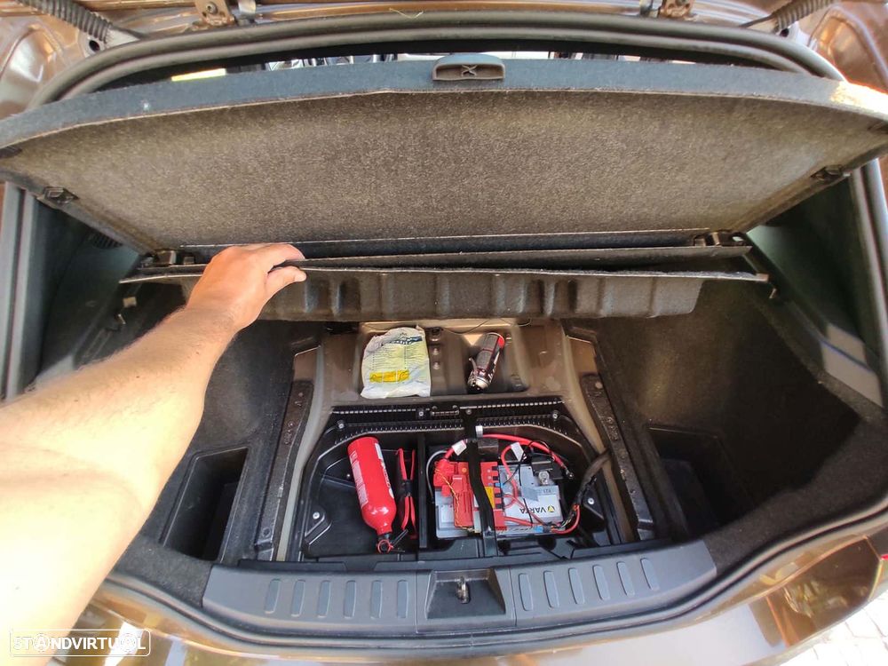 BMW X1 18 d sDrive - 26