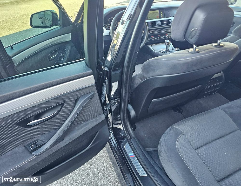 BMW 520 d Pack M Auto - 12