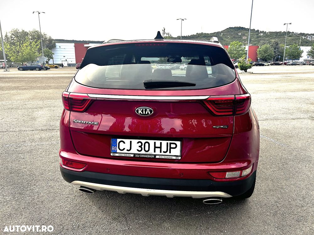 Kia Sportage 2,0 CRDI AWD Aut. GT Line - 3