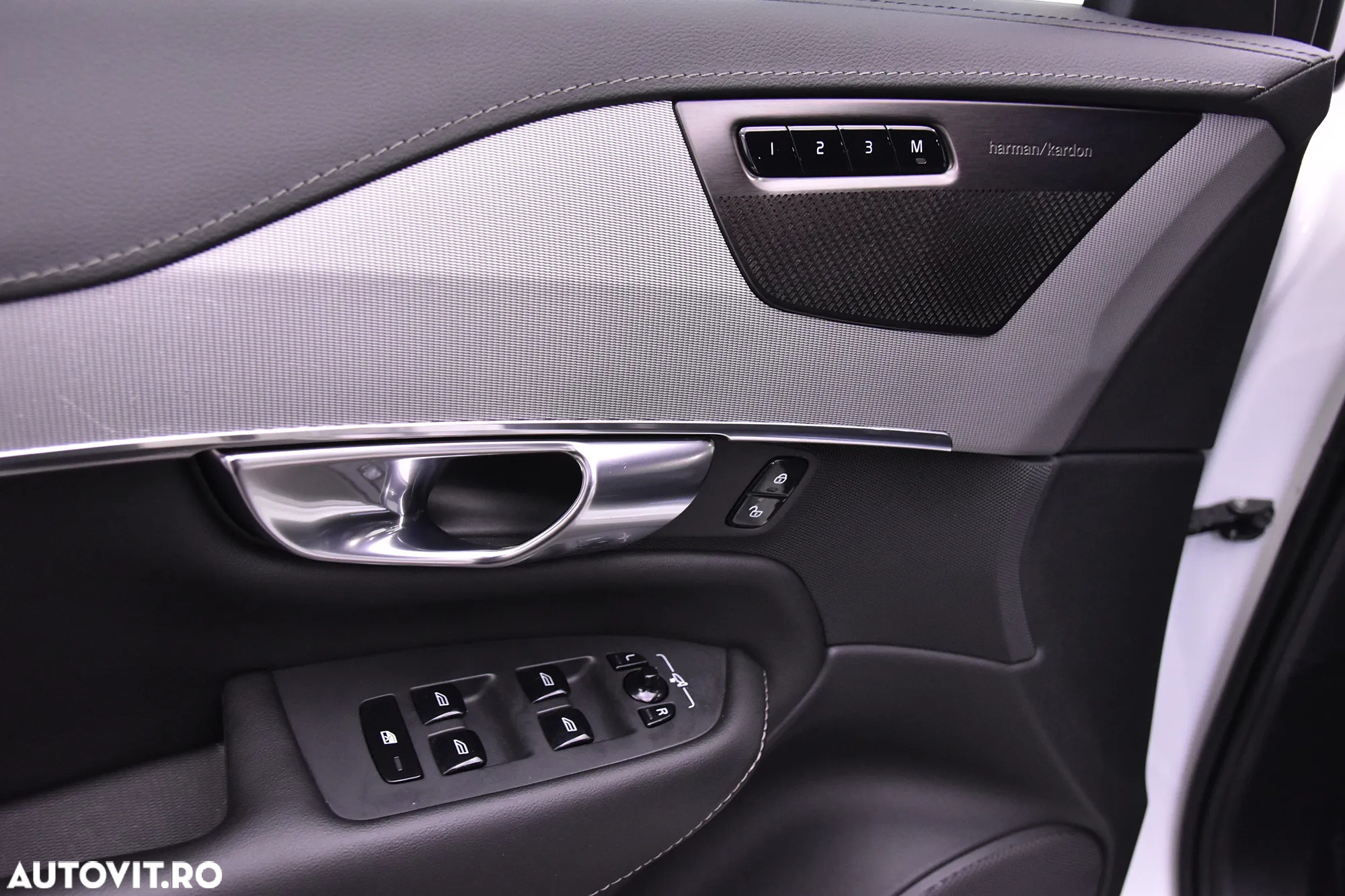Volvo XC 90 B5 D AWD Geartronic RDesign - 15
