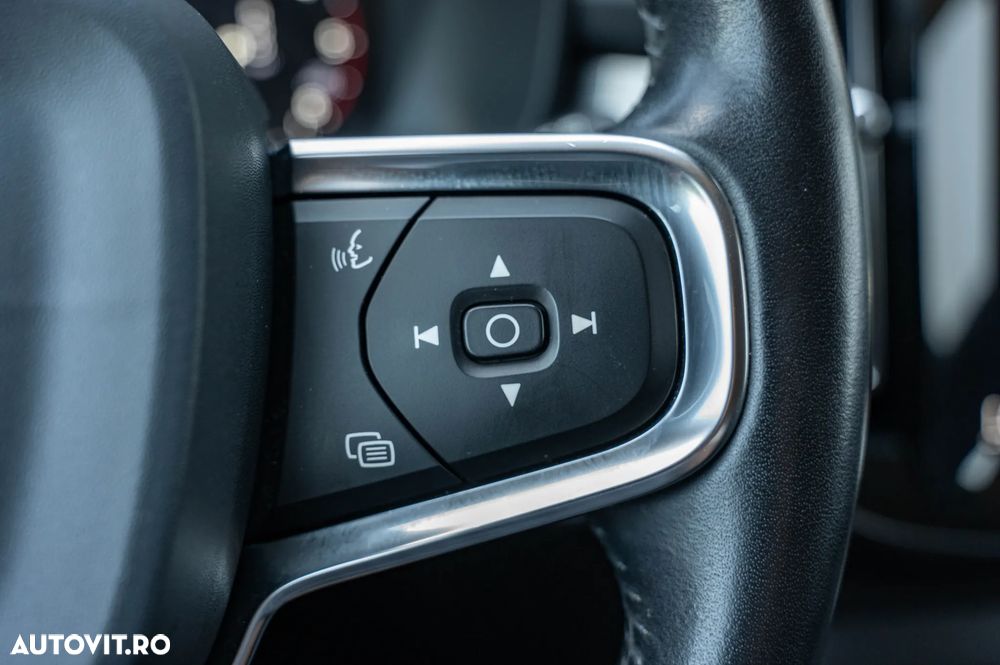 Volvo XC 40 - 20