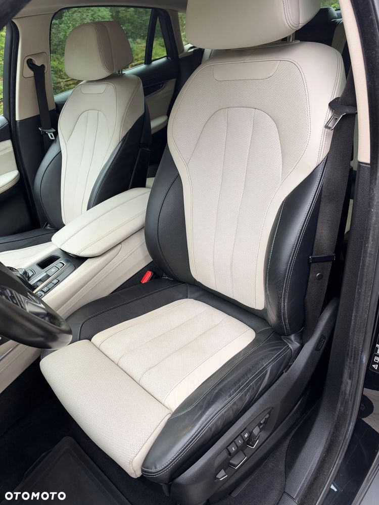 BMW X6 xDrive40d - 27