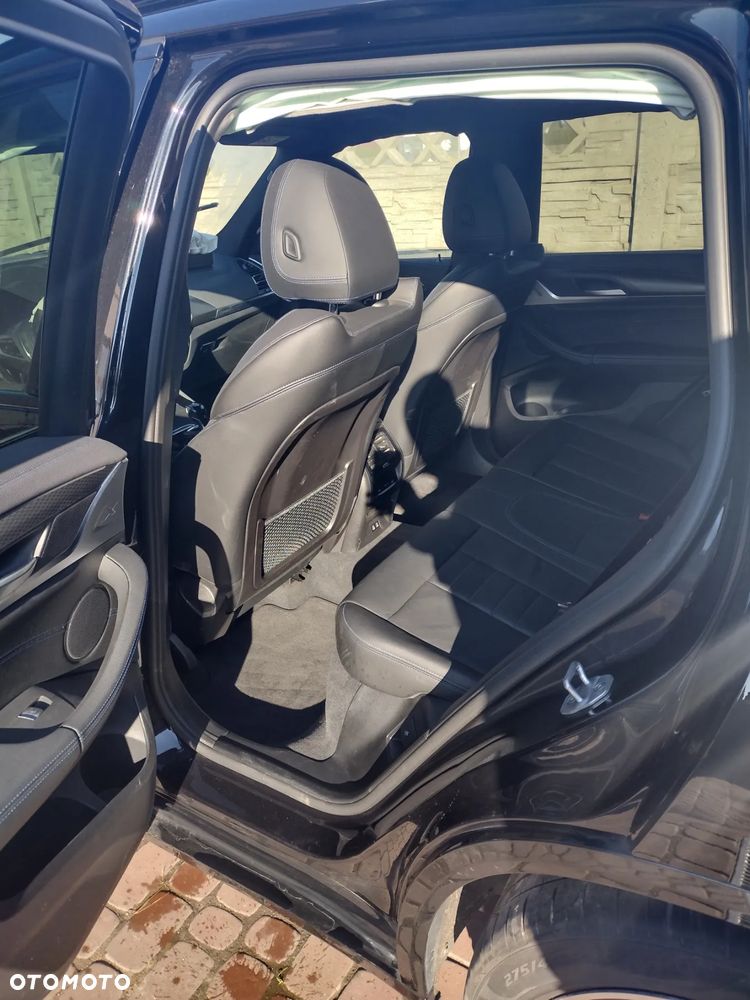 BMW X3 xDrive30e M Sport Edition - 10