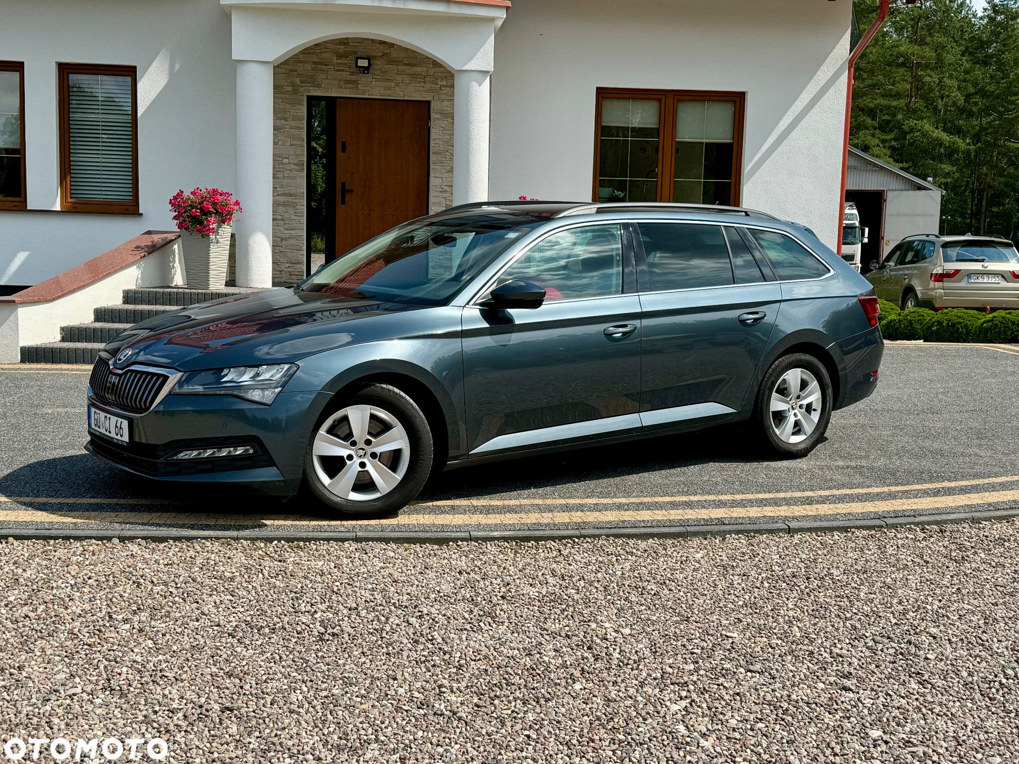 Skoda Superb 2.0 TDI DSG Ambition - 5
