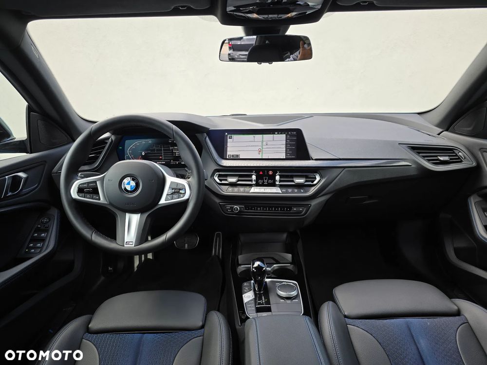 BMW Seria 2 218i M Sport - 10
