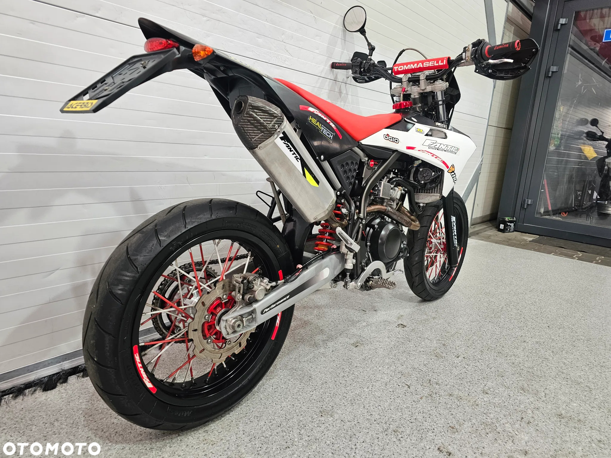 Fantic Inny - 18