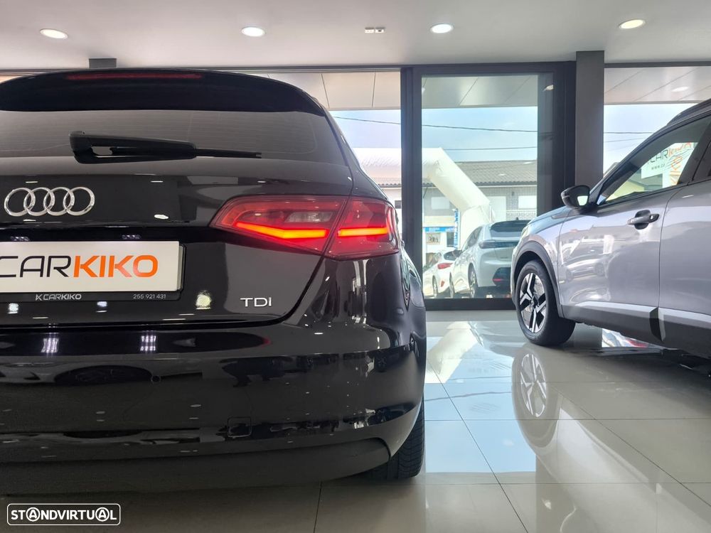 Audi A3 Sportback 2.0 TDI S-line - 8
