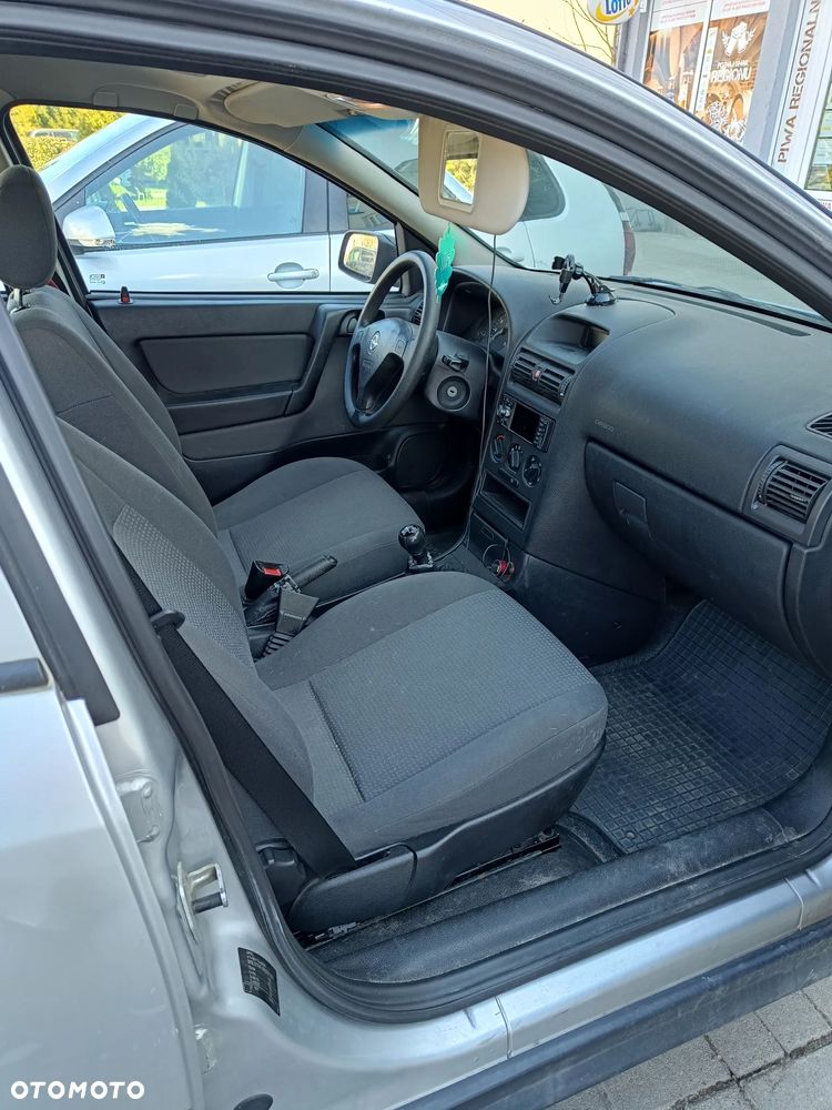 Opel Astra - 8