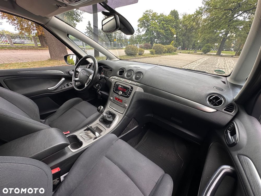 Ford S-Max 2.0 TDCi Ambiente - 26