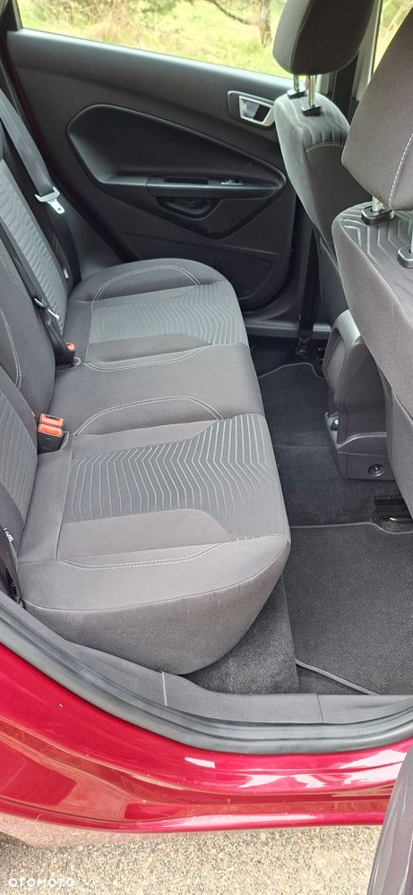 Ford Fiesta - 16