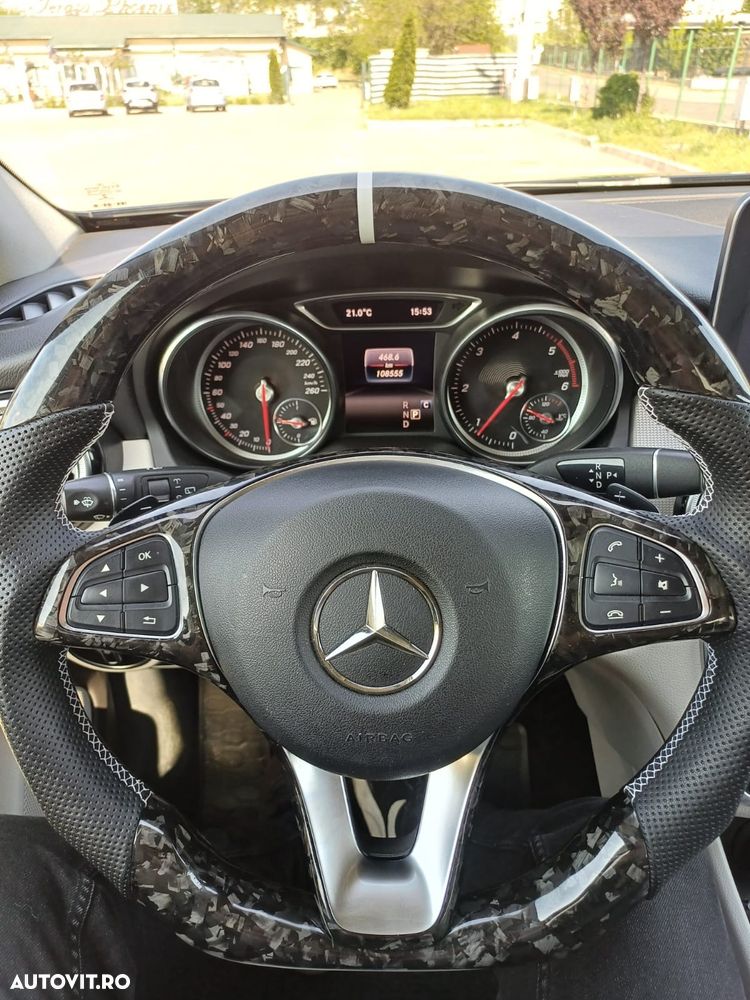Mercedes-Benz GLA 200 d Aut. - 12
