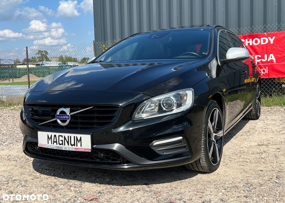 Volvo V60 D3 Drive-E R-Design Momentum - 29