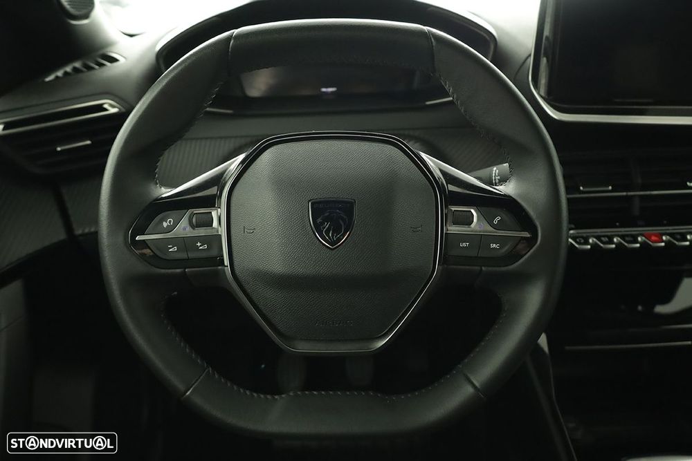 Peugeot 2008 1.2 PureTech Allure - 16