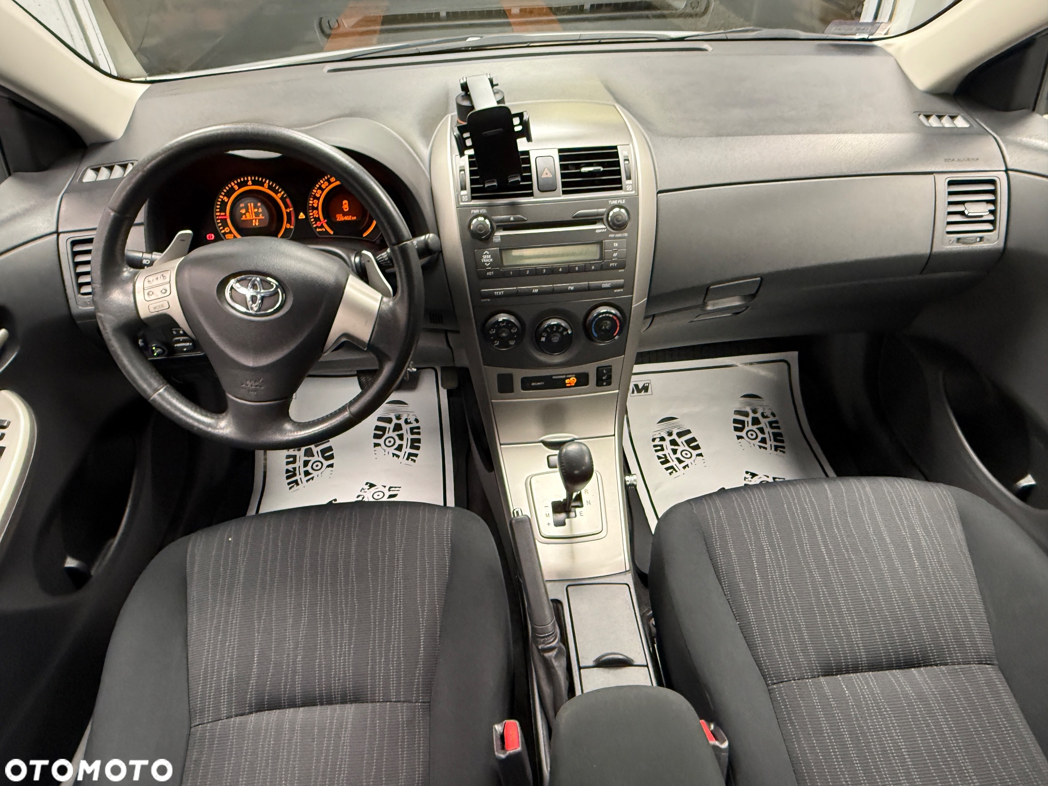 Toyota Corolla - 9