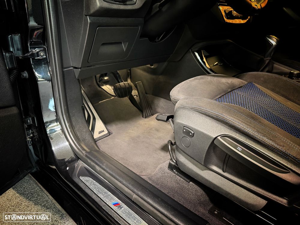BMW X1 18 d sDrive Auto Pack M - 17