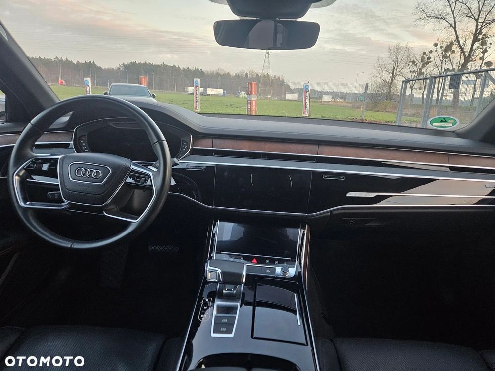Audi A8 50 TDI quattro tiptronic - 25