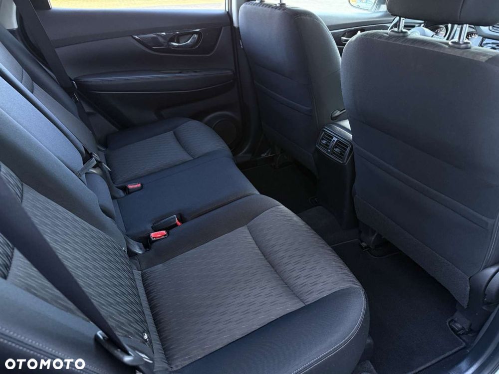 Nissan X-Trail 1.6 DIG-T N-Connecta - 33