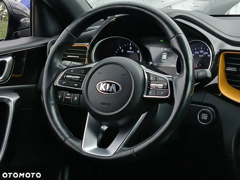 Kia XCeed - 17