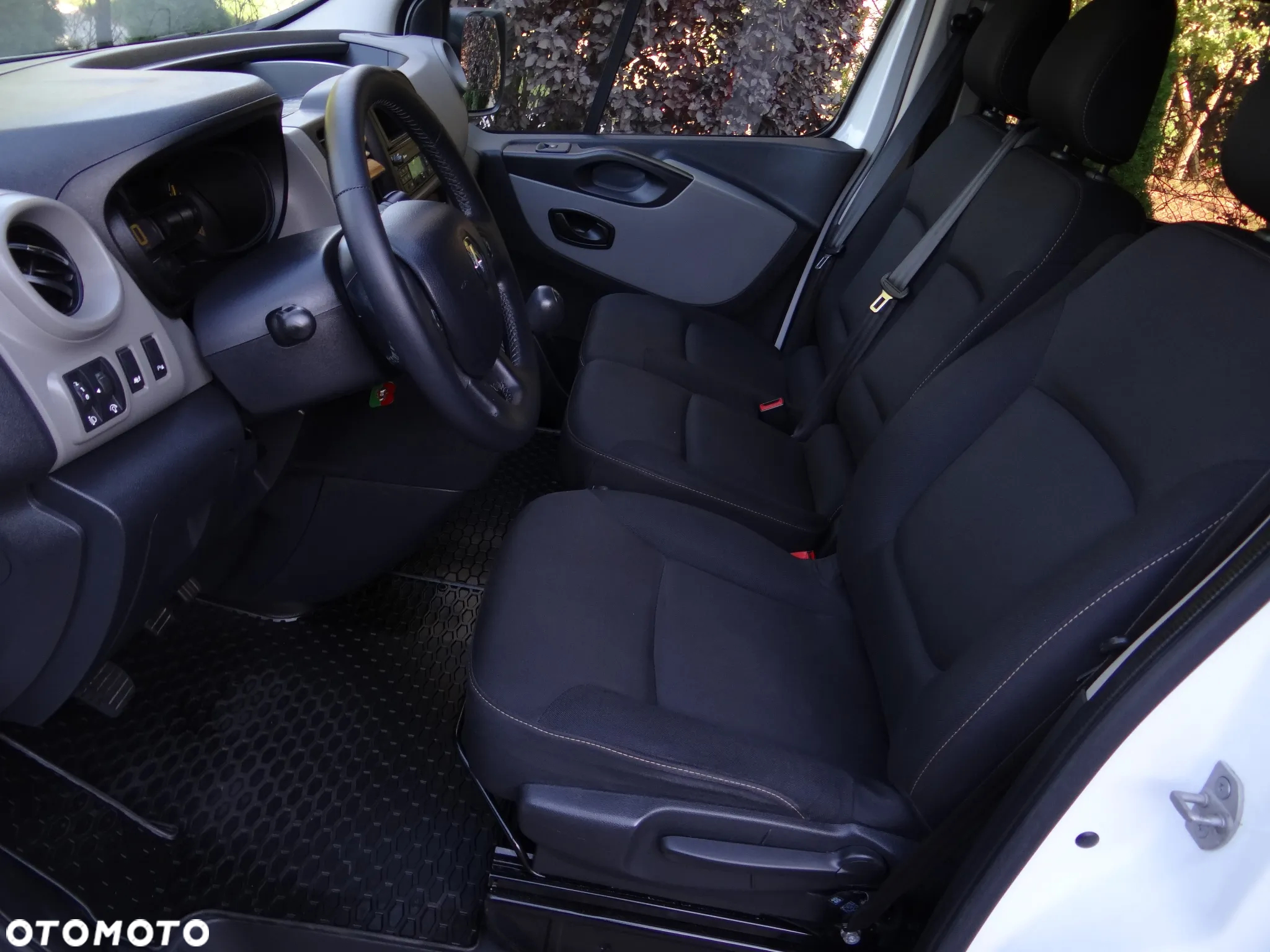 Renault Trafic (ENERGY) dCi 95 Start & Stop Grand Combi Expression - 27