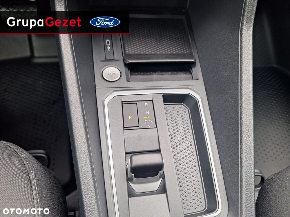 Ford Transit Connect - 12