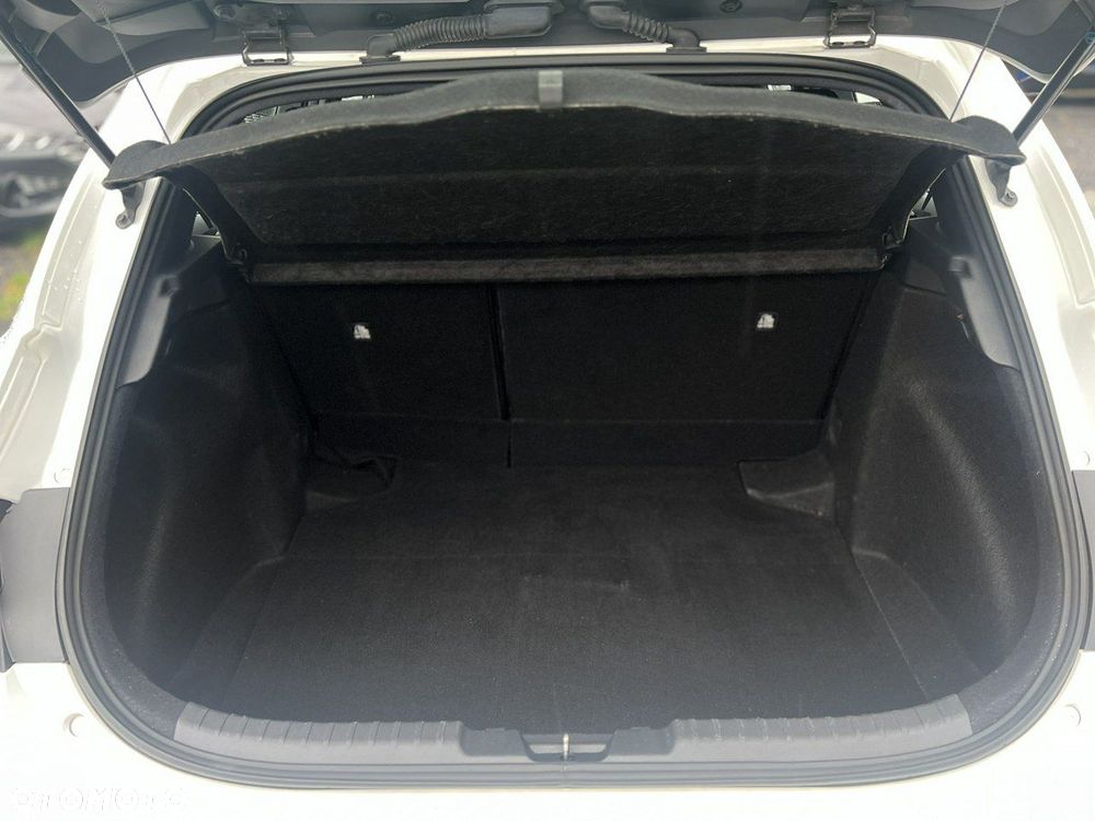 Toyota Corolla 1.2 T Active - 40