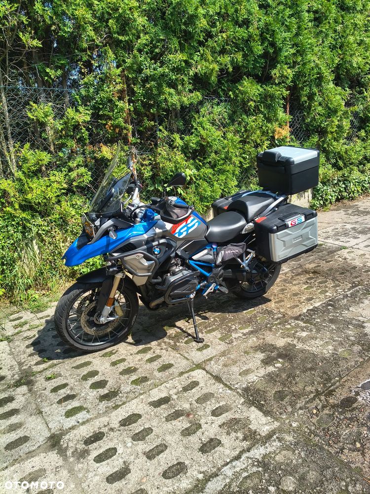 BMW R - 12