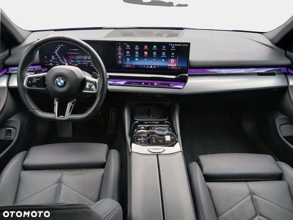 BMW Seria 5 520d xDrive mHEV M Sport - 12