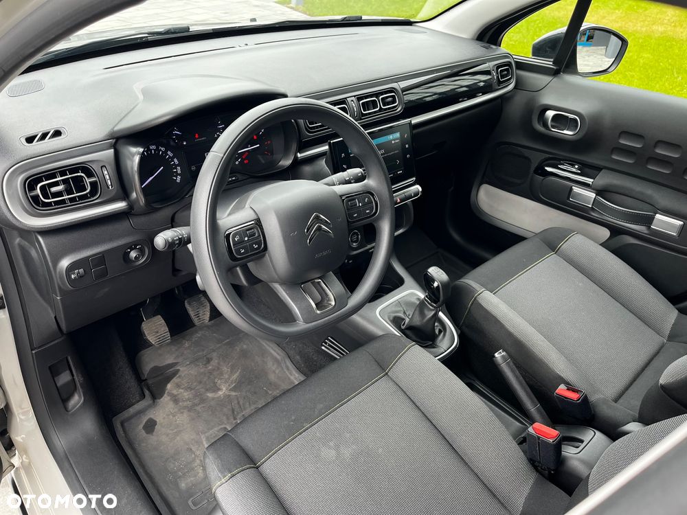 Citroën C3 1.2 PureTech Shine - 26