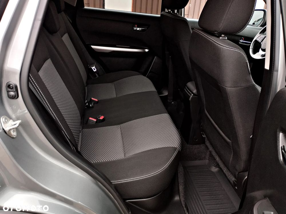 Suzuki Vitara - 28