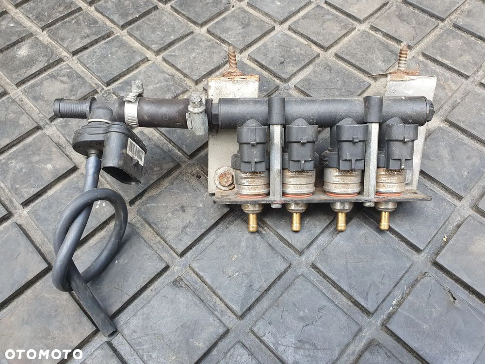 LISTWA WTRYSKOWA WTRYSKI LPG BARRACUDA KOMPLET 4 SZT CZUJNIK CIŚNIENIA GAZU MAPSENSOR PS-04 ORYG. 67R-017261 - 1