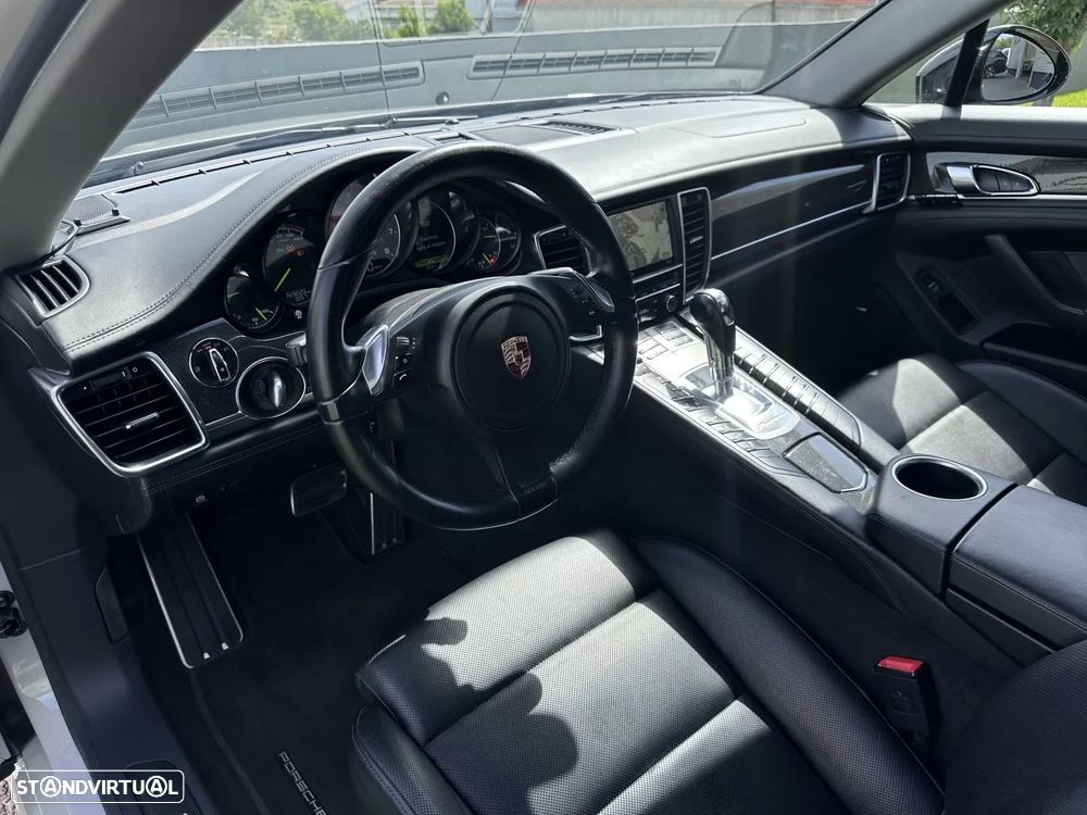 Porsche Panamera S E-Hybrid - 32