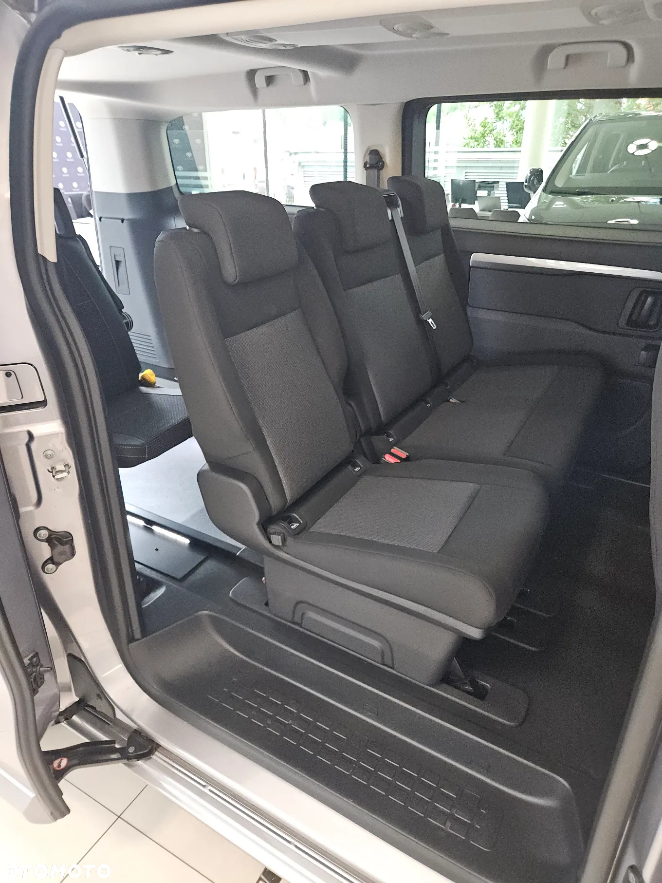 Toyota Proace Verso 2.0 D4-D Long Business - 12