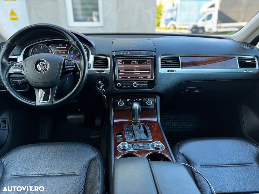 Volkswagen Touareg - 7