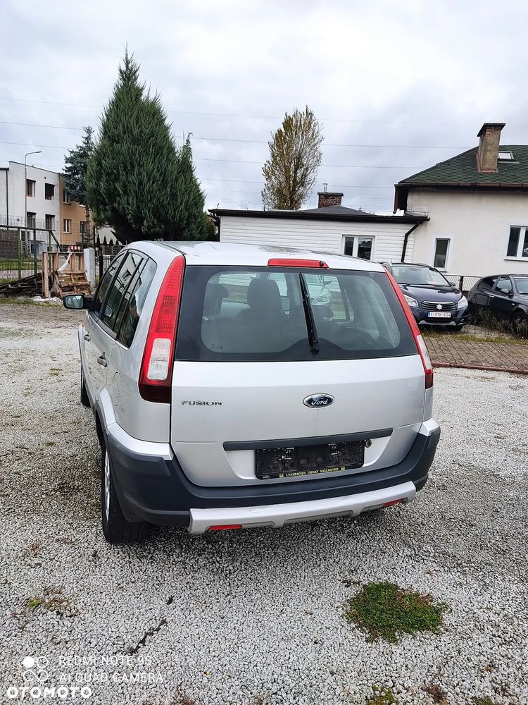 Ford Fusion 1.4 Elegance - 4