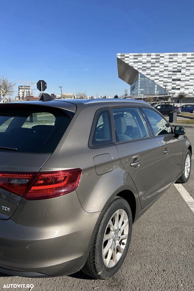 Audi A3 1.6 TDI Ambition - 5
