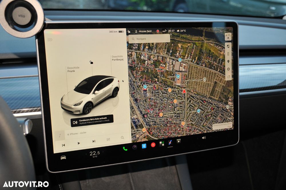 Tesla Model Y Long Range Dual Motor AWD - 18