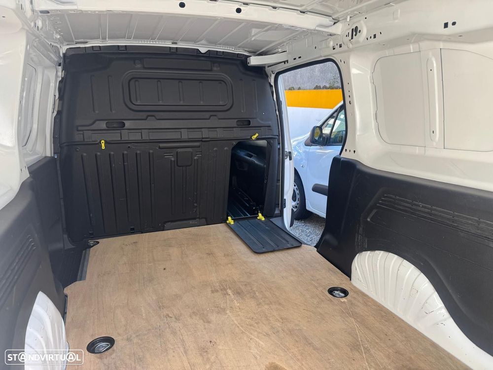 Peugeot Partner 1.5 BlueHDi Premium Longa - 11