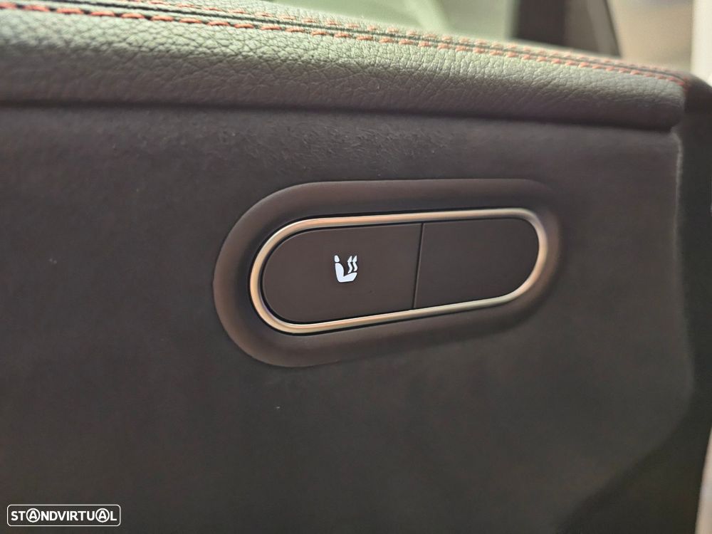 Mercedes-Benz CLA 250 e Shooting Brake 8G-DCT AMG Line - 24