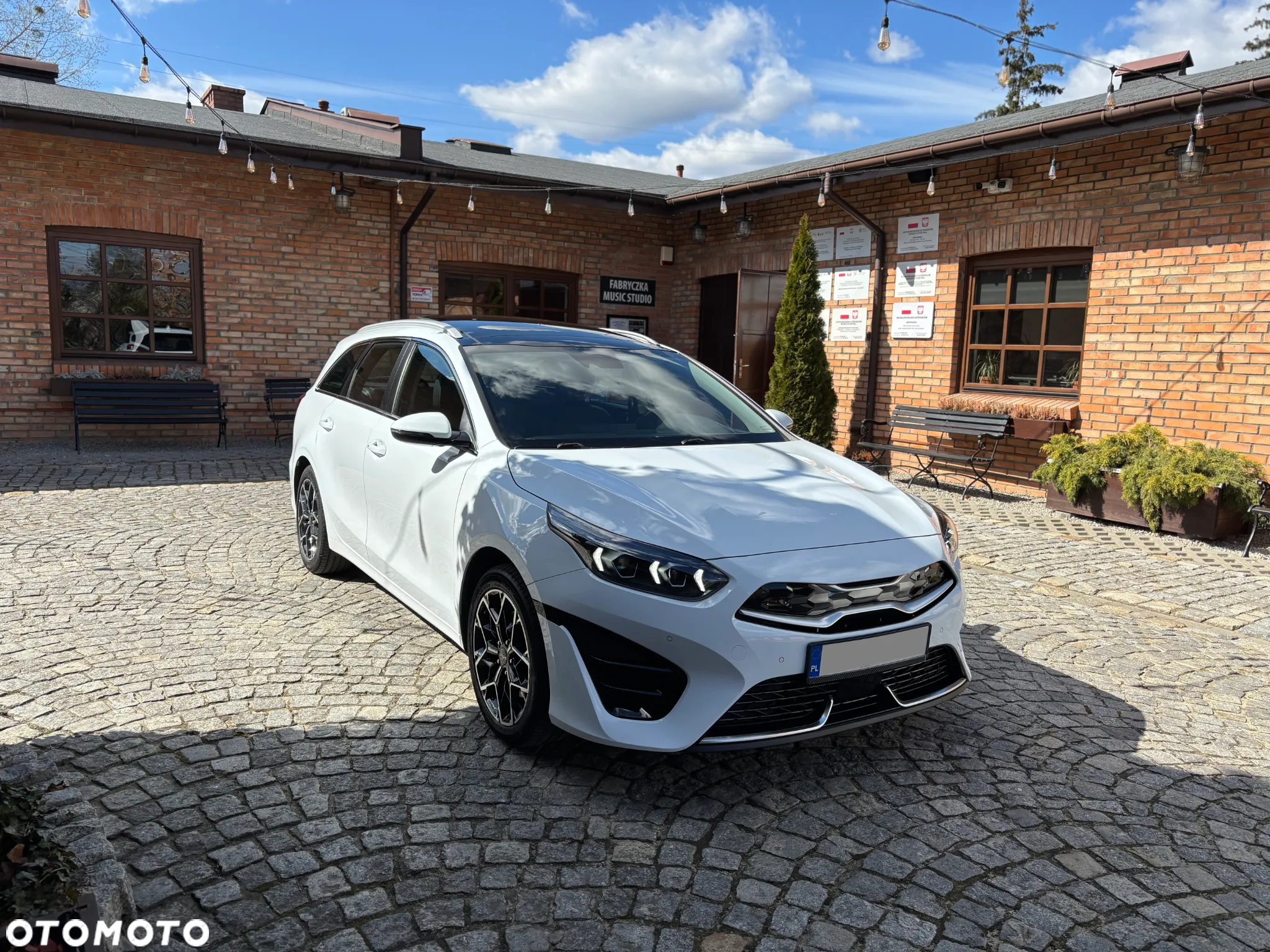Kia Ceed SW 1.6 GDI DCT OPF Plug-in-Hybrid Platinum Edition - 37