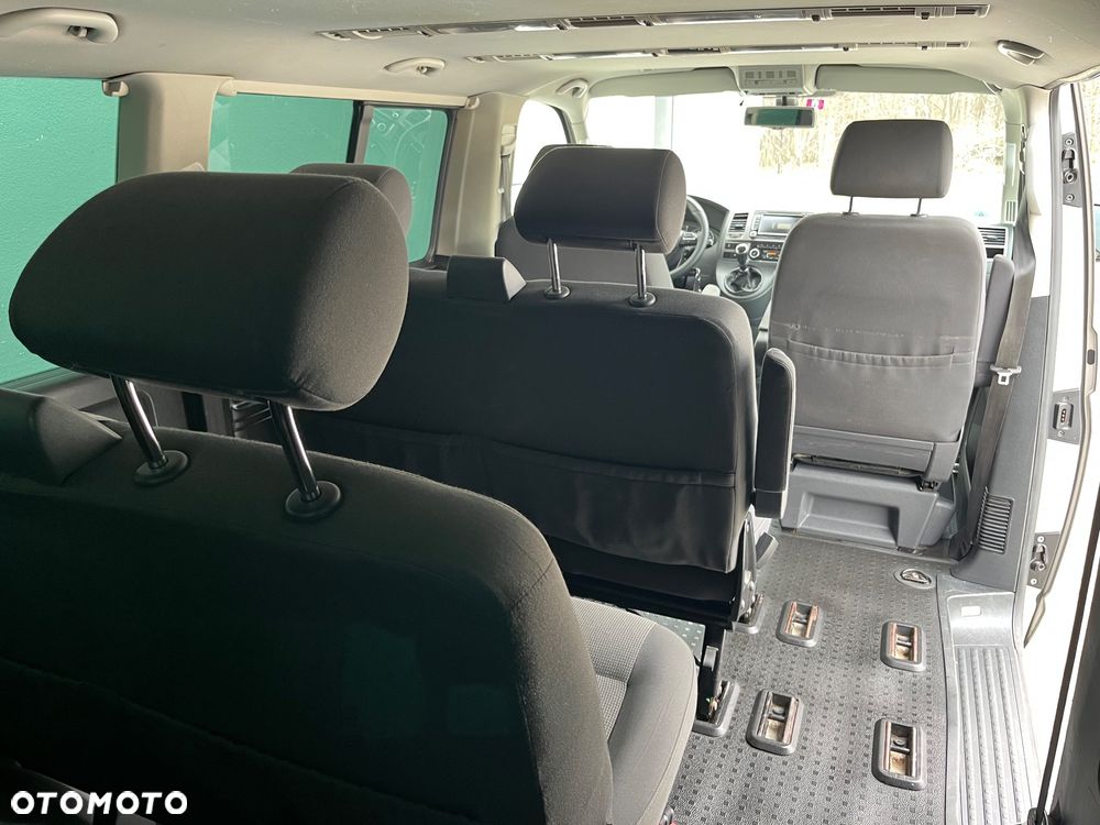 Volkswagen Caravelle L2 Trendline Mixt 4Motion - 26