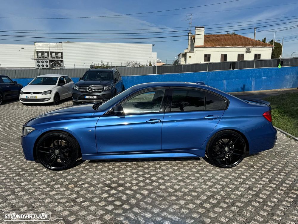 BMW 318 d Pack M - 13