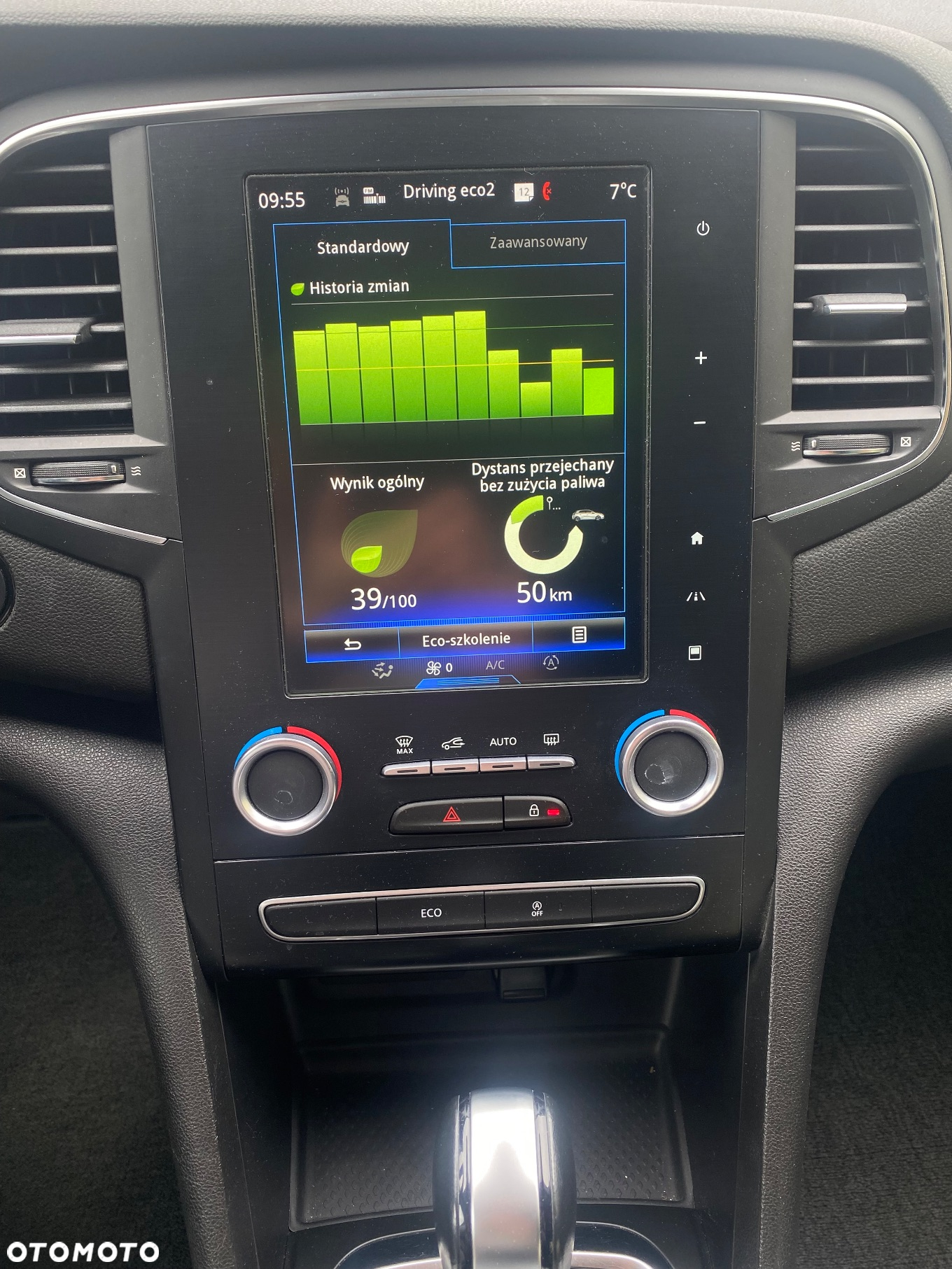 Renault Megane ENERGY TCe 165 EDC BOSE EDITION - 16