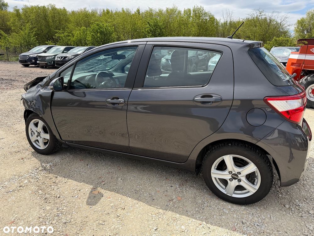 Toyota Yaris 1.5 20th Anniversary - 6