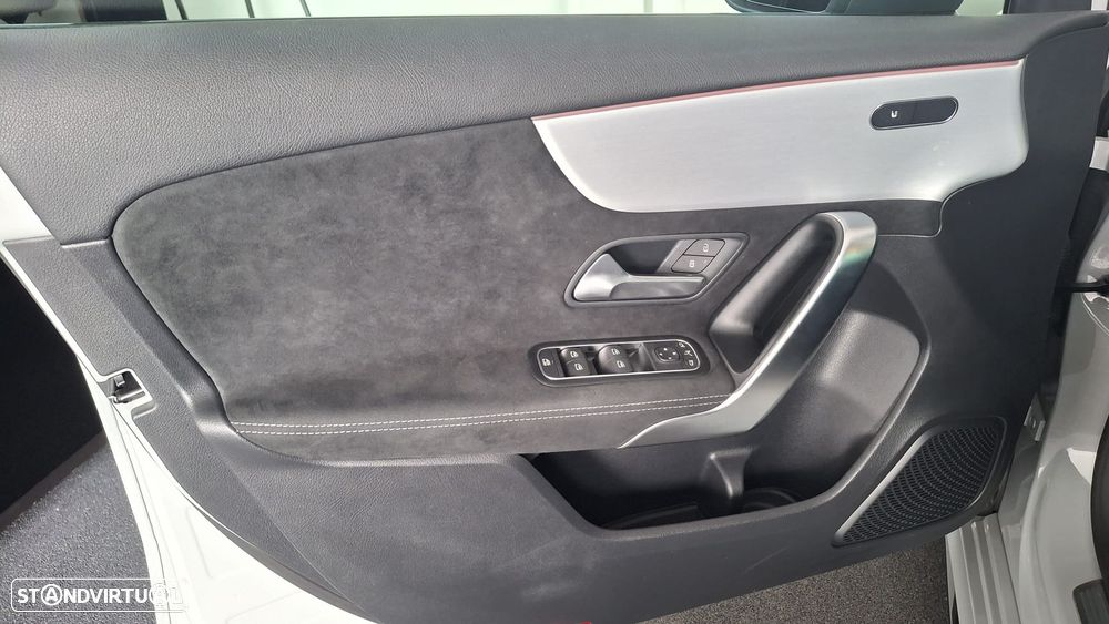 Mercedes-Benz A 180 d 8G-DCT Special Edition - 14