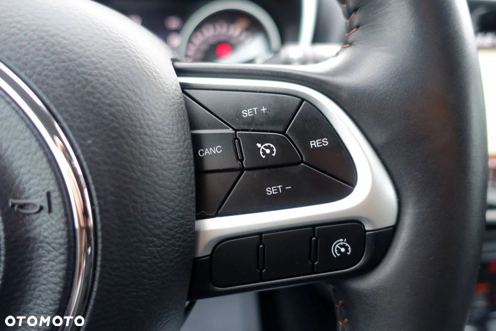 Jeep Compass 2.0 MJD Limited 4WD S&S - 27