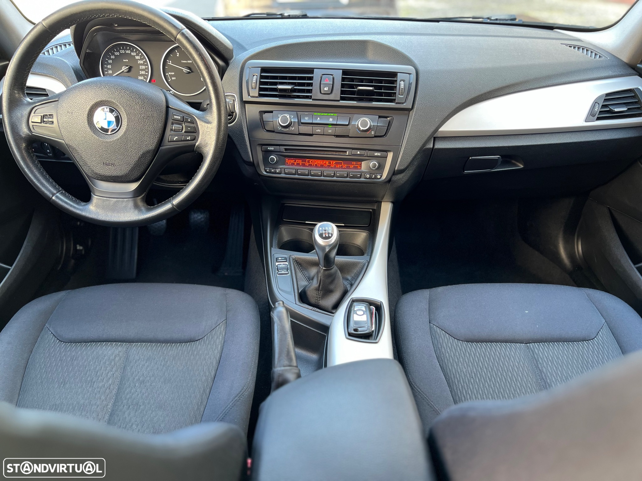 BMW 116 d EDynamics Line Urban - 16