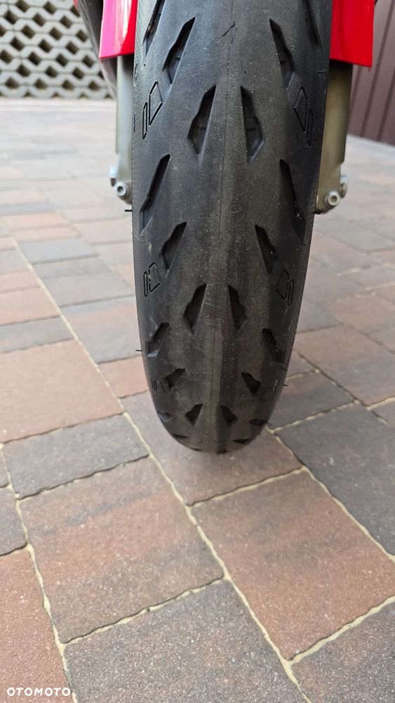 Honda CBR - 8