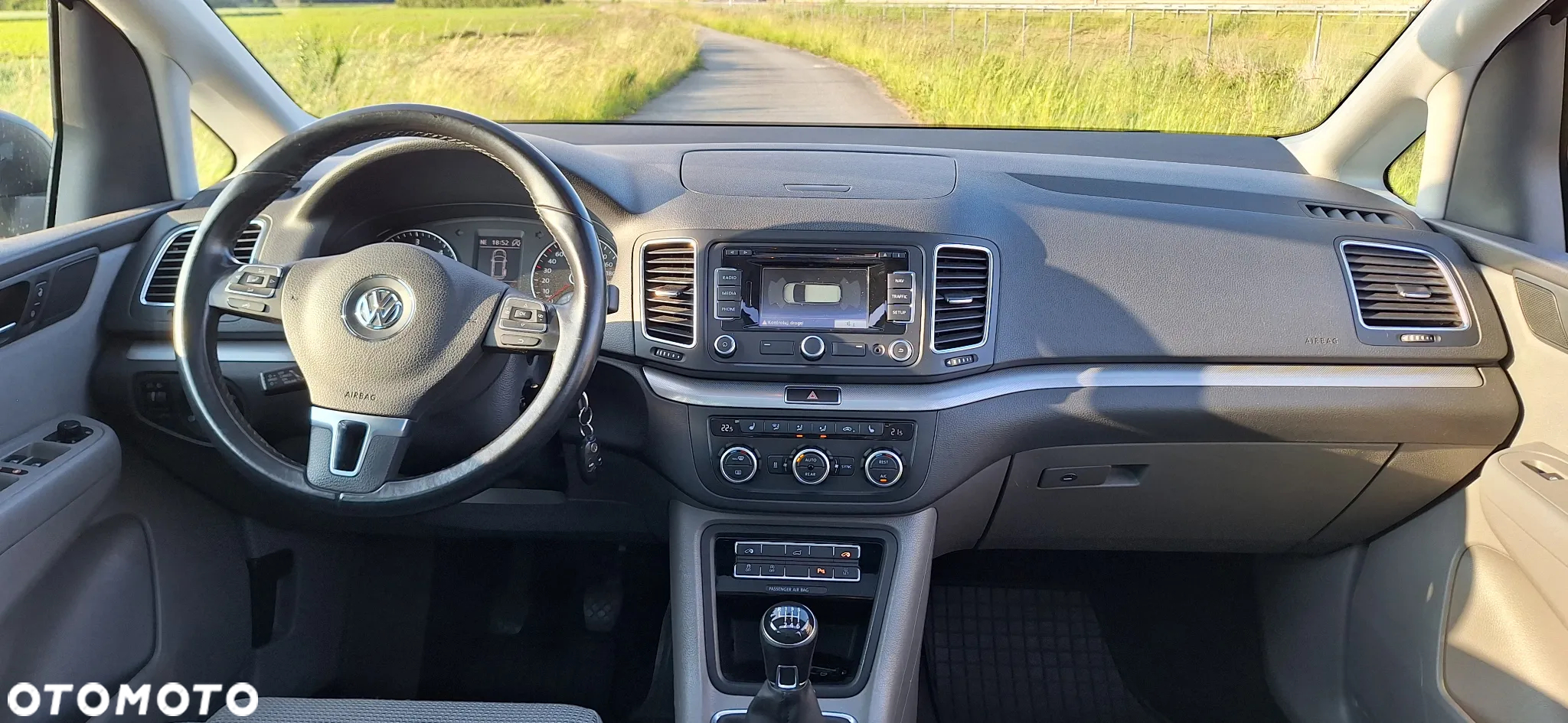 Volkswagen Sharan 2.0 TDI Comfortline - 15