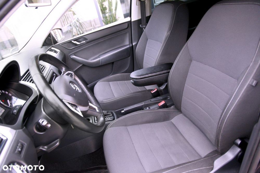 Skoda RAPID 1.6 TDI DSG Edition - 16