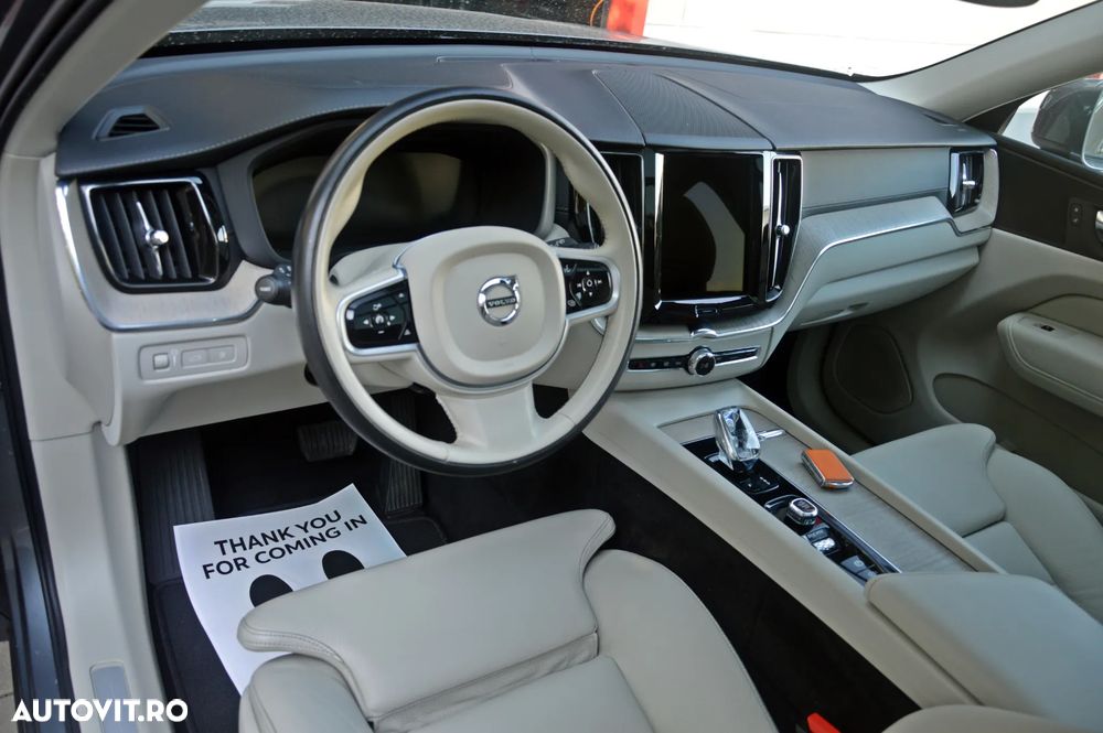 Volvo XC 60 T8 Twin Engine AWD Geartronic Inscription - 25
